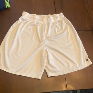 Men’s shorts. Size large